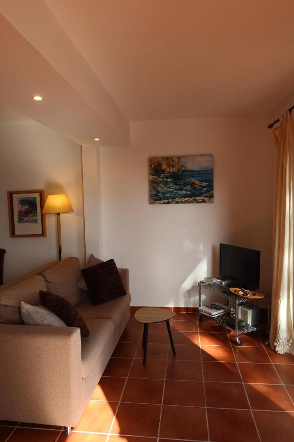 Apartamento Islas Medas Wifi Y Parking Gratis 埃斯塔蒂特 外观 照片
